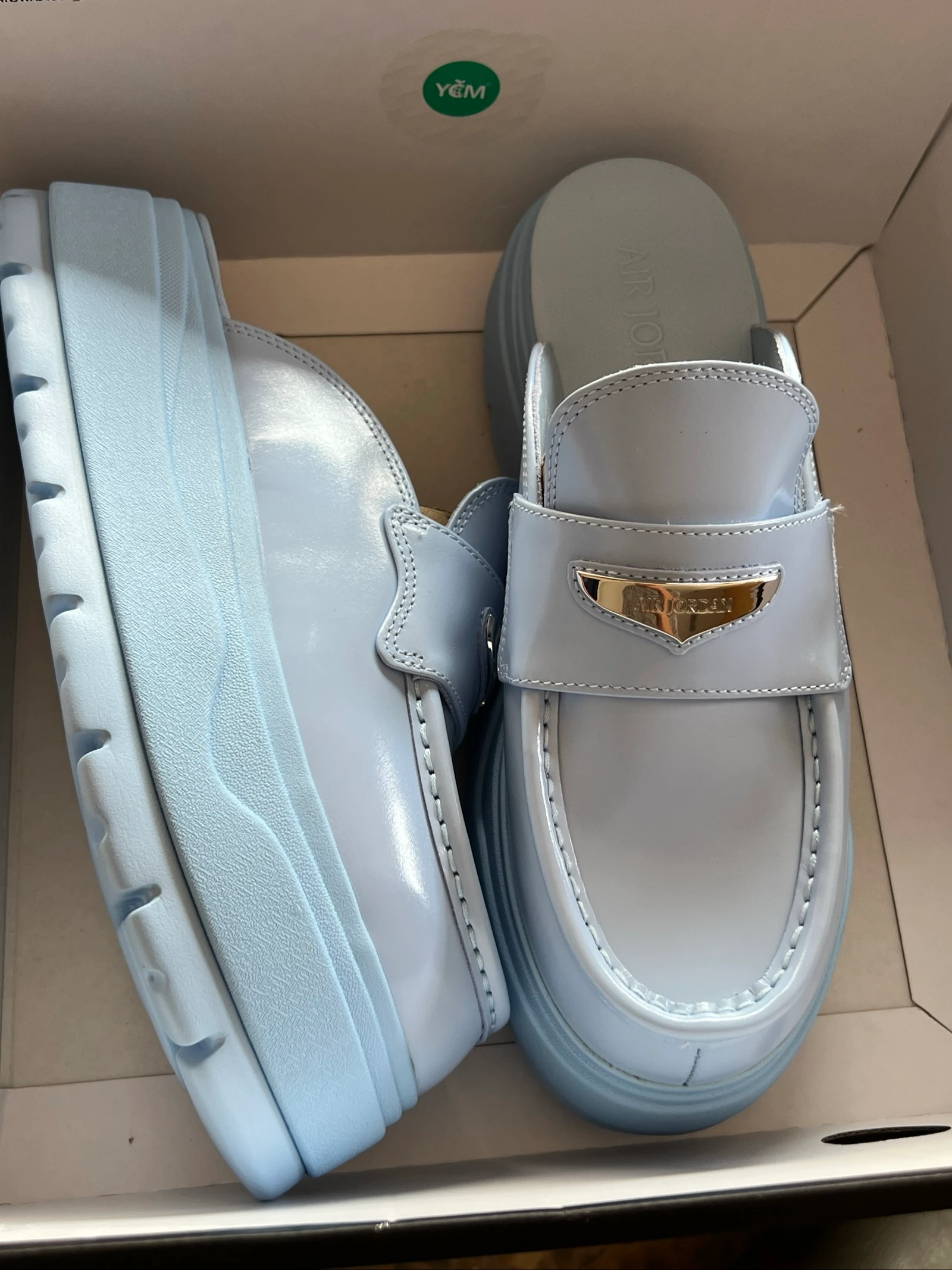 Air jordan mule